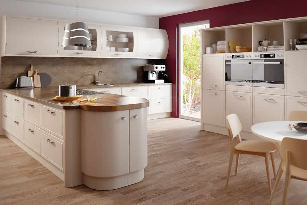 Bella Matt Cashmere Euroline Kitchen