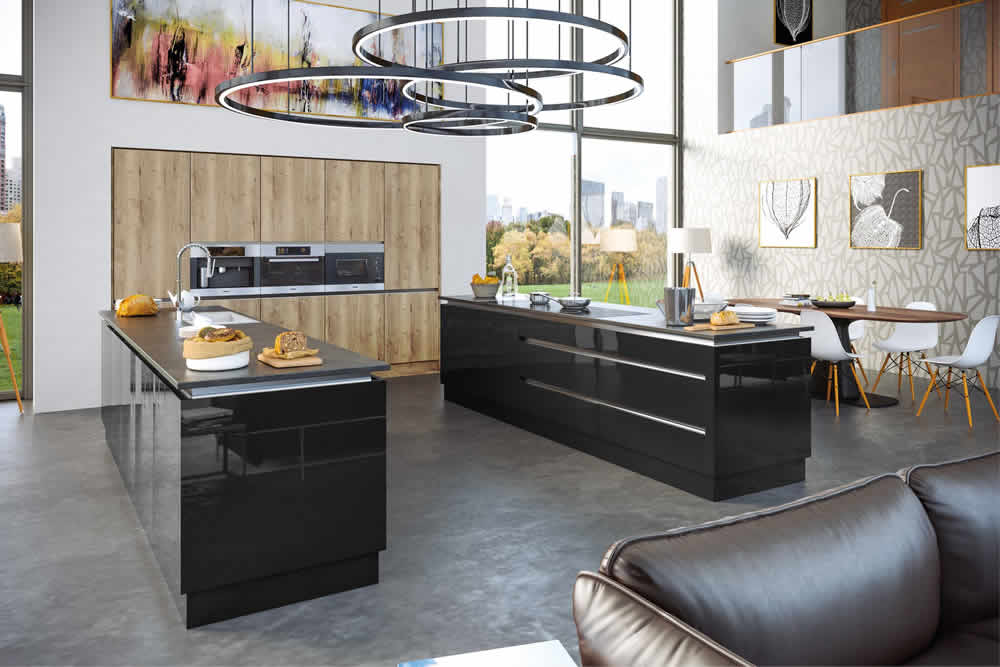 Zurfiz Halifax Natural Oak Ultragloss Black Kitchen