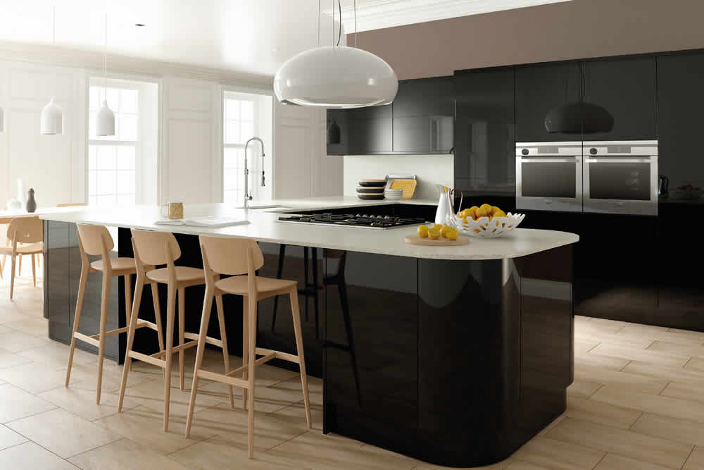 Zurfiz Ultra Gloss Black Kitchen