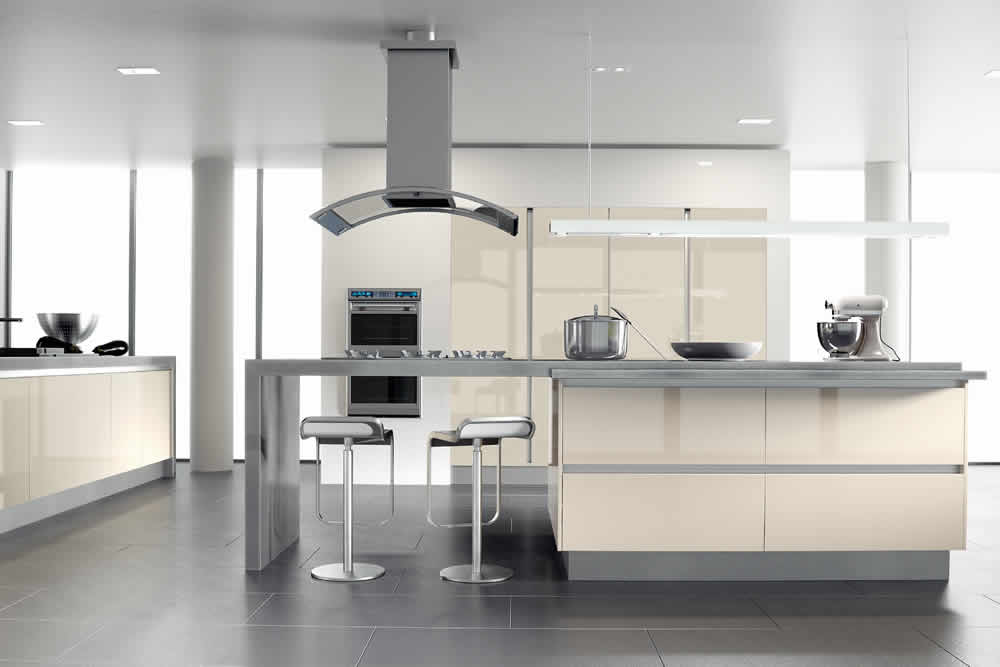 Zurfiz Ultra Gloss Cream Kitchen