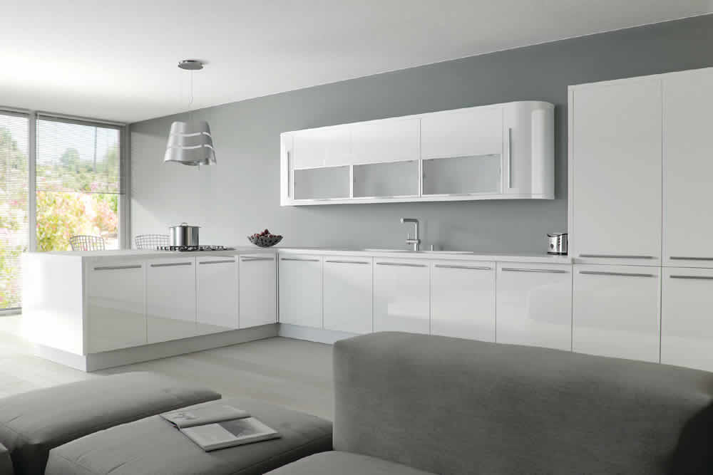 Zurfiz Ultra Gloss White Kitchen